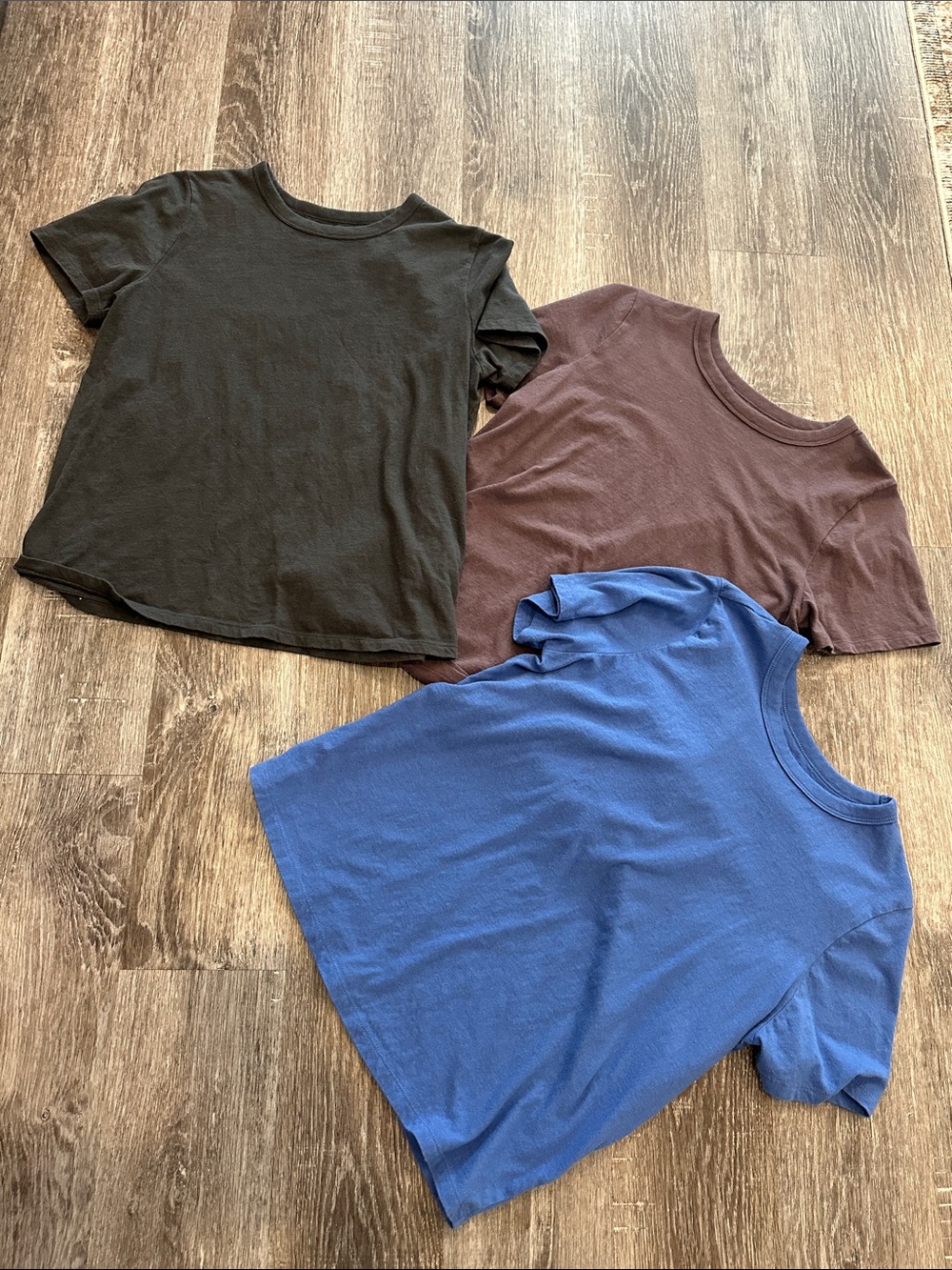 Old Navy Short Sleeve Tees